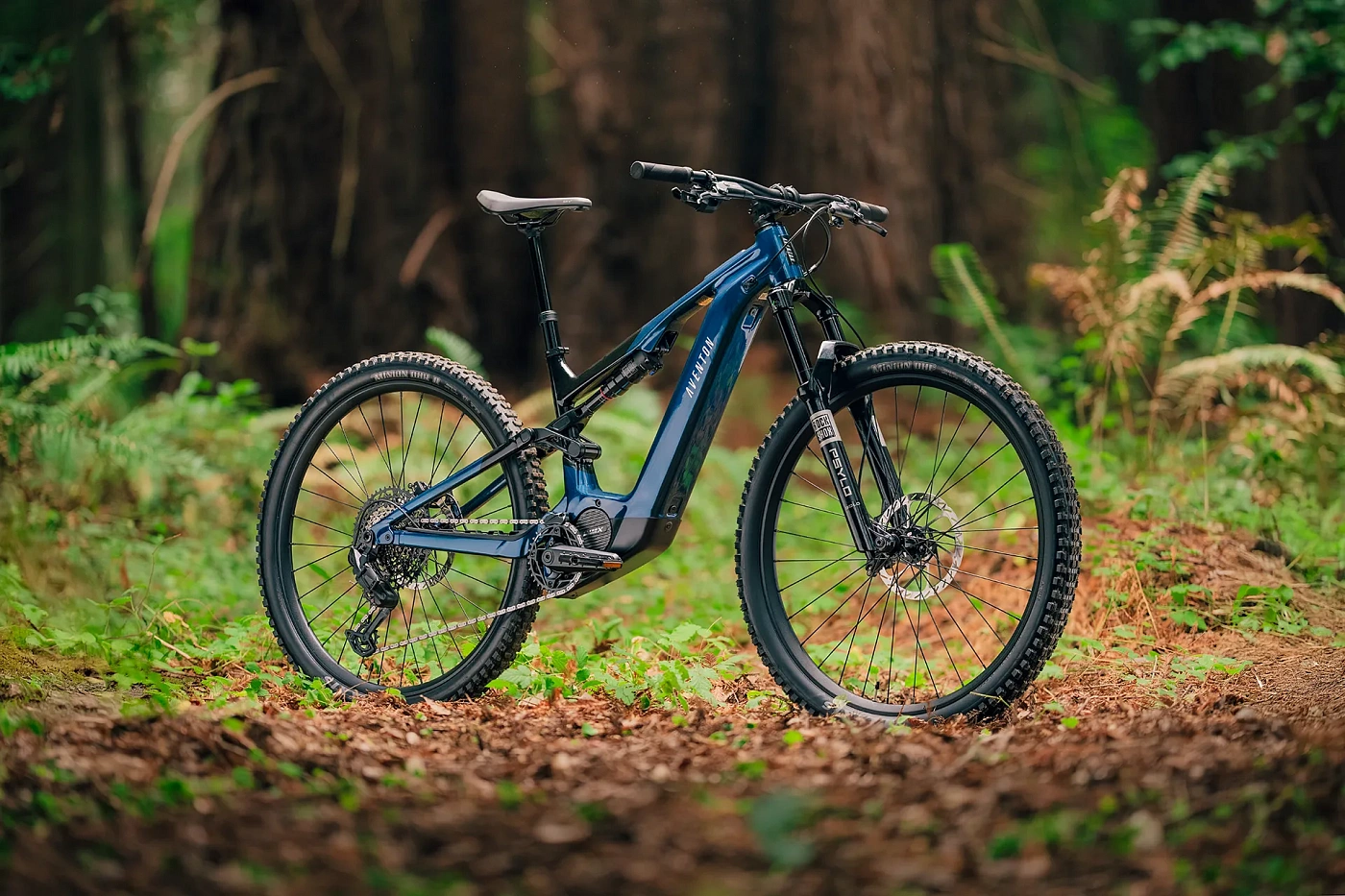 Электровелосипед Aventon Current ADV Blue Onyx L