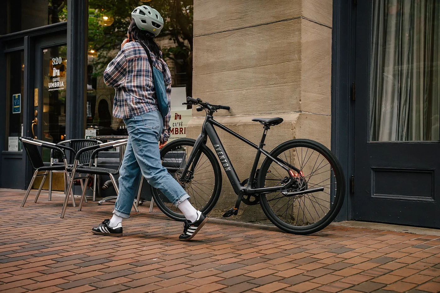 Электровелосипед Aventon Soltera 3 ADV Sterling XL